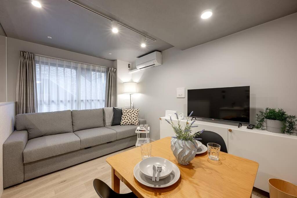 Apartment 24年9月オープン 白山駅5分 収容5人 丸貸し切り 102室 Präfektur Tokio