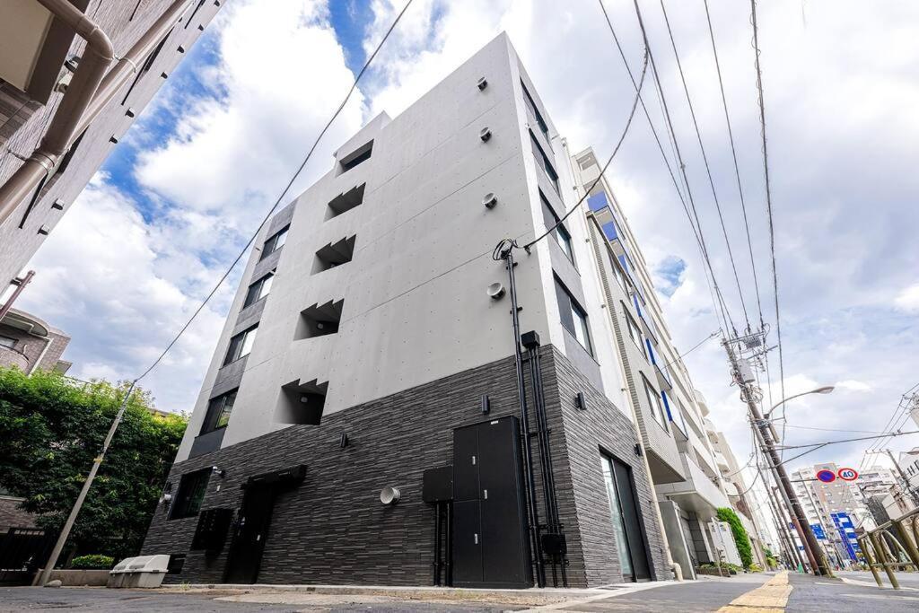 24年9月オープン 白山駅5分 収容5人 丸貸し切り 102室 Apartment
