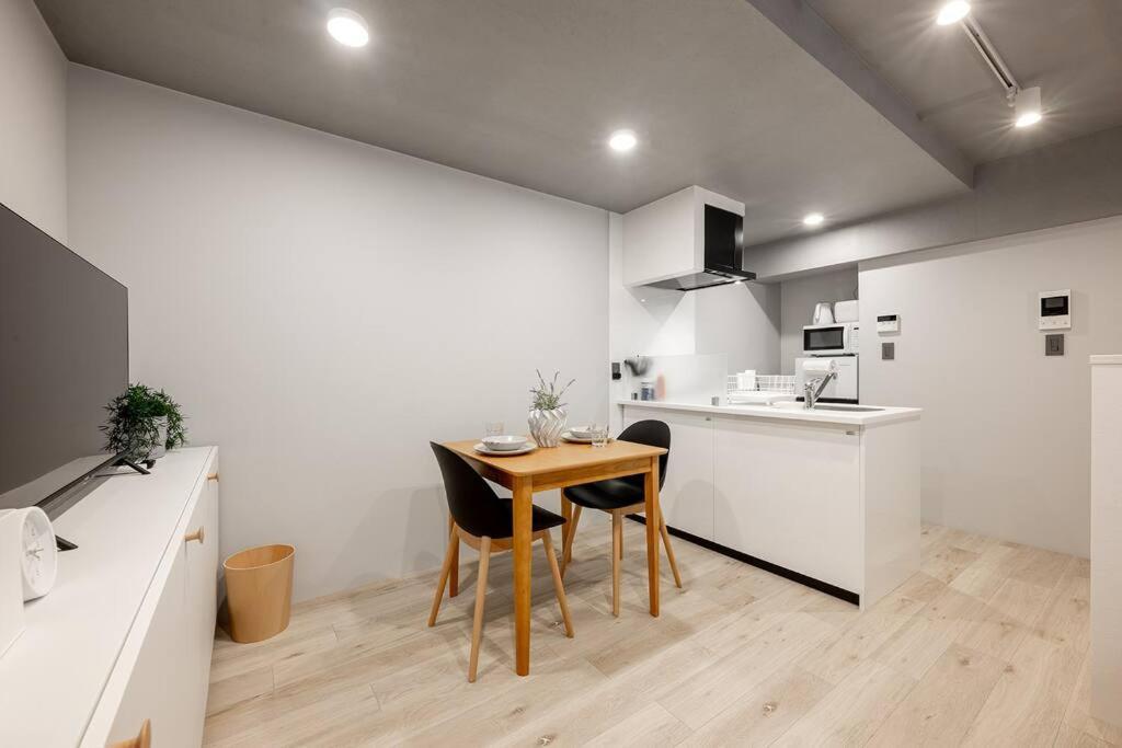 Apartment 24年9月オープン 白山駅5分 収容5人 丸貸し切り 102室 Präfektur Tokio